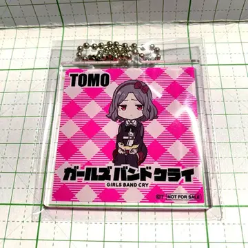 걸즈 앤 크라이 치 아크릴 키링