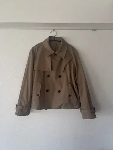 JOHN LAWRENCE SULLIVAN 베이지 숏 트렌치