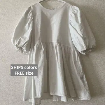 [ 새상품급 ] 쉽스 SHIPS 화이트 블라우스 반팔 퍼프 슬리브