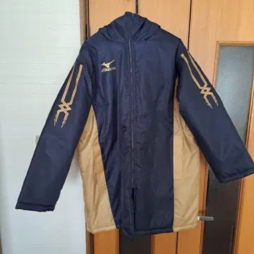 하코네 역전 미즈노 오리지널 벤치 코트 사이즈 M