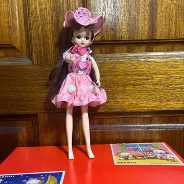 리카짱 아이돌 하트 핑크 타카라토미 약 30년 전 본체 1 의류 2