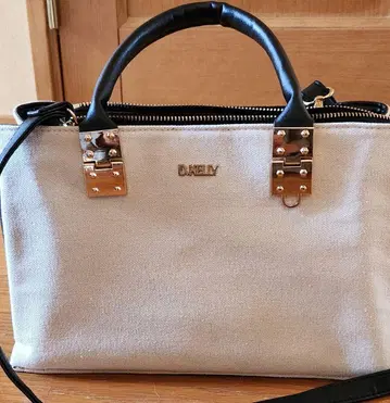 D.KELLY 숄더백 베이지