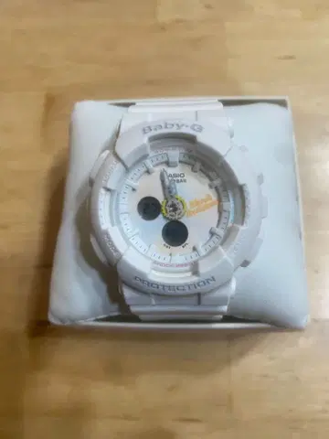 CASIO BA120T Baby-G 내충격 디지털 손목시계 화이트