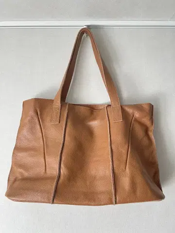 브라운 가죽 토트백