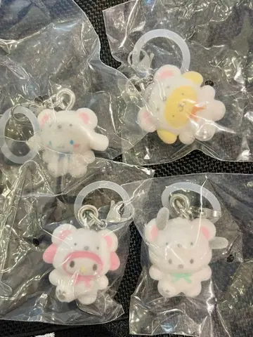 산리오 캐릭터 캡슐 토이 4개 세트