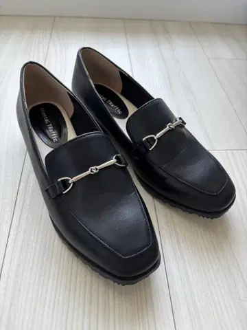 [ 새상품급 ] 오리엔탈 트래픽 레인 로퍼 블랙