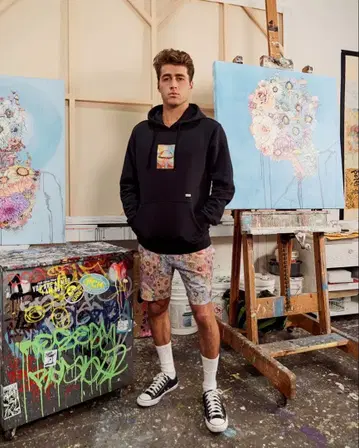 RVCA 루카 블랙 후드티 L SAGE VAUGHN