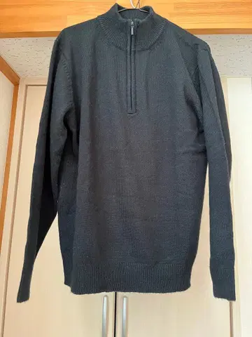 블랙 하이넥 니트 스웨터 L 사이즈