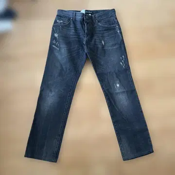 [ 새상품급 ] D&G 남성용 데님 스트레이트 블랙 데미지 48 사이즈