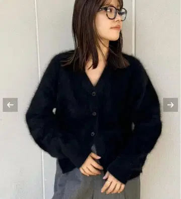 plage 플라주 Fur V 가디건 블랙