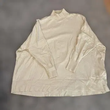 Dress Herself 베이지 긴팔 니트 M-L 실크 혼방