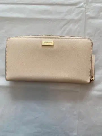 케이트 스페이드 베이지 장지갑