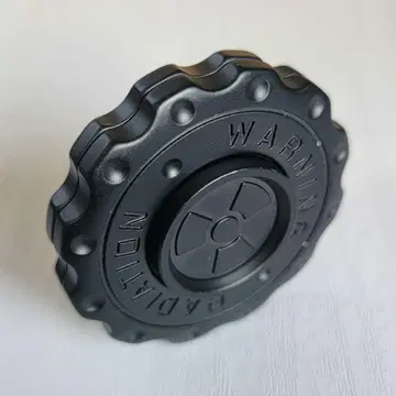 새상품 방사능 마크 기어 피젯 토이 핸드 스피너 EDC 클릭