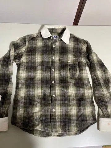 GDC 올리브 계열 체크 플란넬 셔츠