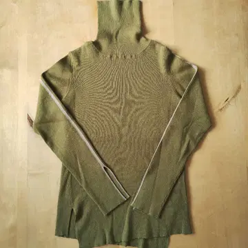 YAMADAYA Aga 리브 배색 니트 터틀넥 리브 니트 카키