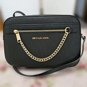 미사용 새상품 MICHAEL KORS 마이클코어스 숄더백 블랙