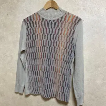일본제 그레이 입체 편직 하이넥 스웨터