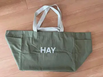 오늘 한정 가격! HAY WEEKEND BAG Olive