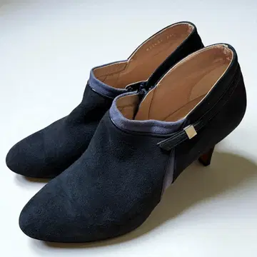 네이비 부티 23.5cm 바이컬러 힐 사이드 지퍼 일본제