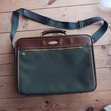 [Samsonite] 올리브 그린 비즈니스 백