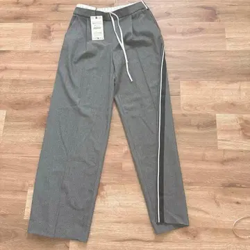 새상품 ZARA 그레이 스트라이프 와이드 레그 팬츠 XS