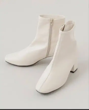 [ 새상품 ] Ray Cassin 와이드 힐 부츠