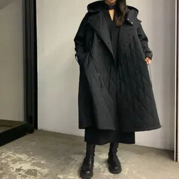 VACHEMENT 블랙 퀼팅 자켓