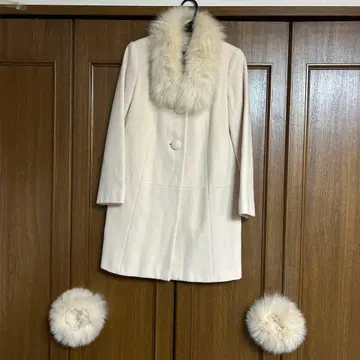 [실연 쇼콜라티에] 데뷔 피오레 레이디 노카라 코트 사이즈 36