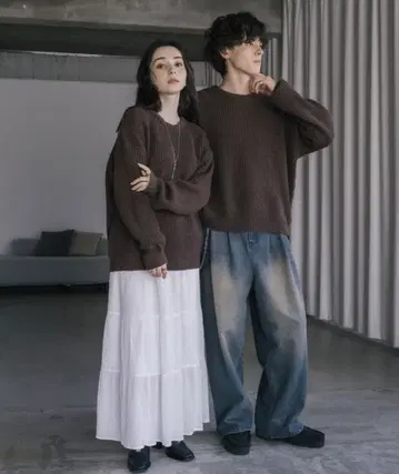 크루넥 긴팔 니트 스웨터