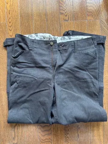 블랙 치노 팬츠 백 포켓 부착 34