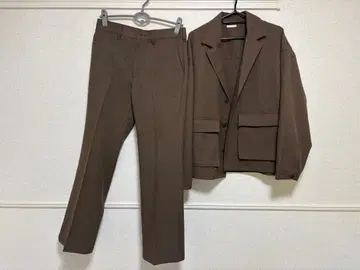유니클로 브라운 캐주얼 수트 세트