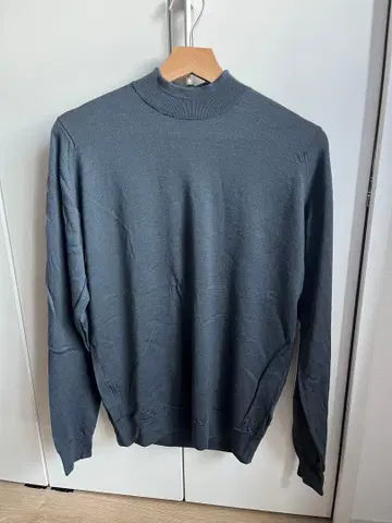 JOHN SMEDLEY 모크넥 니트 그레이 L 사이즈