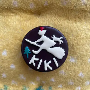 지브리 파크 한정판 KIKI 마담의 초콜릿 케이크 마그넷 미사용 새상품