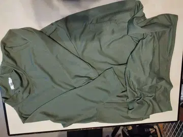 올리브 그린 M 사이즈 긴팔 셔츠