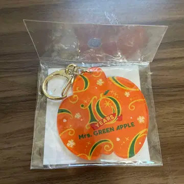 Mrs. GREEN APPLE 10주년 기념 키링