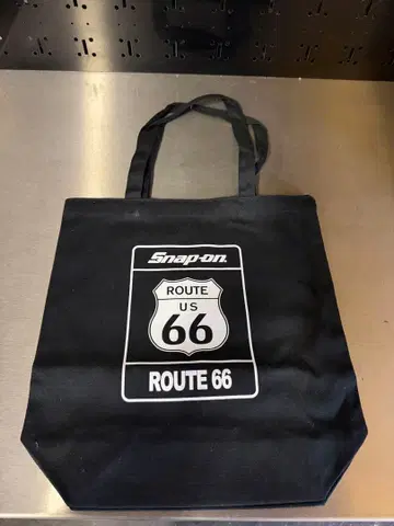 Snap-on 루트 66 토트백 블랙