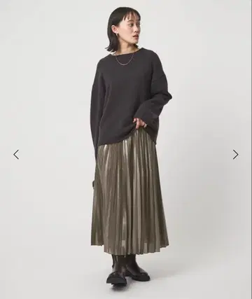 g re en la bel relaxing 하쿠 프린트 플리츠 스커트