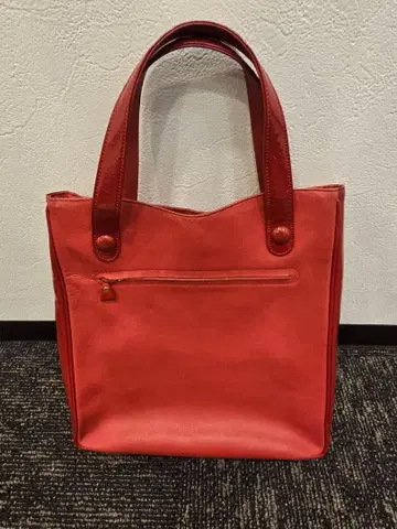 Yours 빨간색 토트백 외포켓 부착
