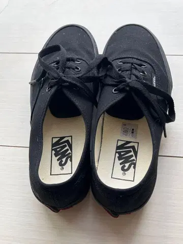 VANS 스니커즈 블랙 23.5cm
