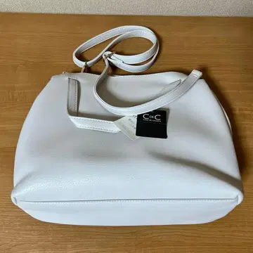 하자품 COUP DE CHANCE [ 숄더백 ( 그레이지 화이트 ) ]