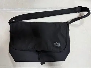 맨해튼 포티지 블랙 라벨 숄더백 A4-B5