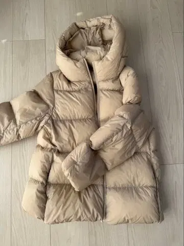 UNIQLO 다운 자켓 베이지