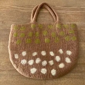펠트백 토트백 도트 무늬