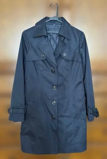 미착용, 다크 블루 트렌치코트 소매 벨트 포함