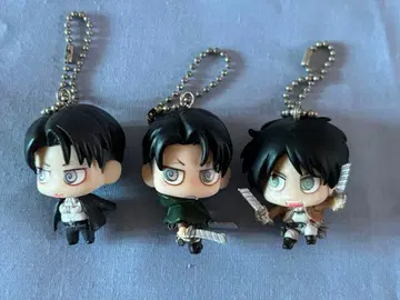 진격의 거인 엘렌 리바이 카라코레 키링