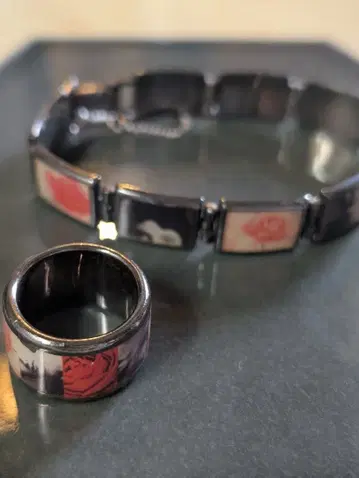 shots MOCA 아트 주얼리 1점