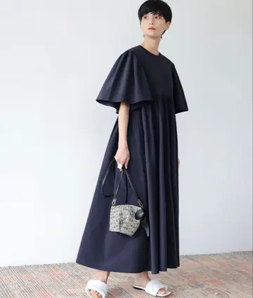 [ ELFRANK ] 엘프랭크 볼륨 프릴 소매 A라인 롱 원피스