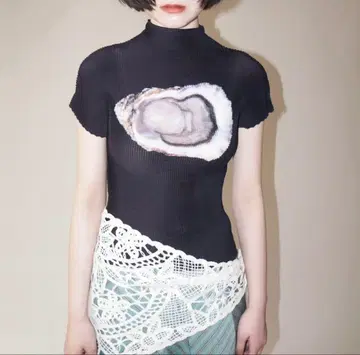 플리츠 프린트 상의