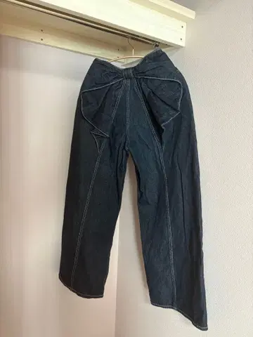 빅 리본 데님 팬츠