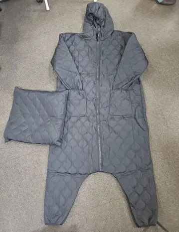 입는 침낭 블랙 남성용 M 사이즈 아웃도어 및 재택근무에 최적